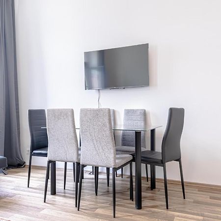 Explore Vienna 2Br And 1Lr Retreat Near Westbahnhof Εξωτερικό φωτογραφία