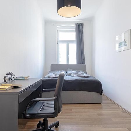 Explore Vienna 2Br And 1Lr Retreat Near Westbahnhof Εξωτερικό φωτογραφία
