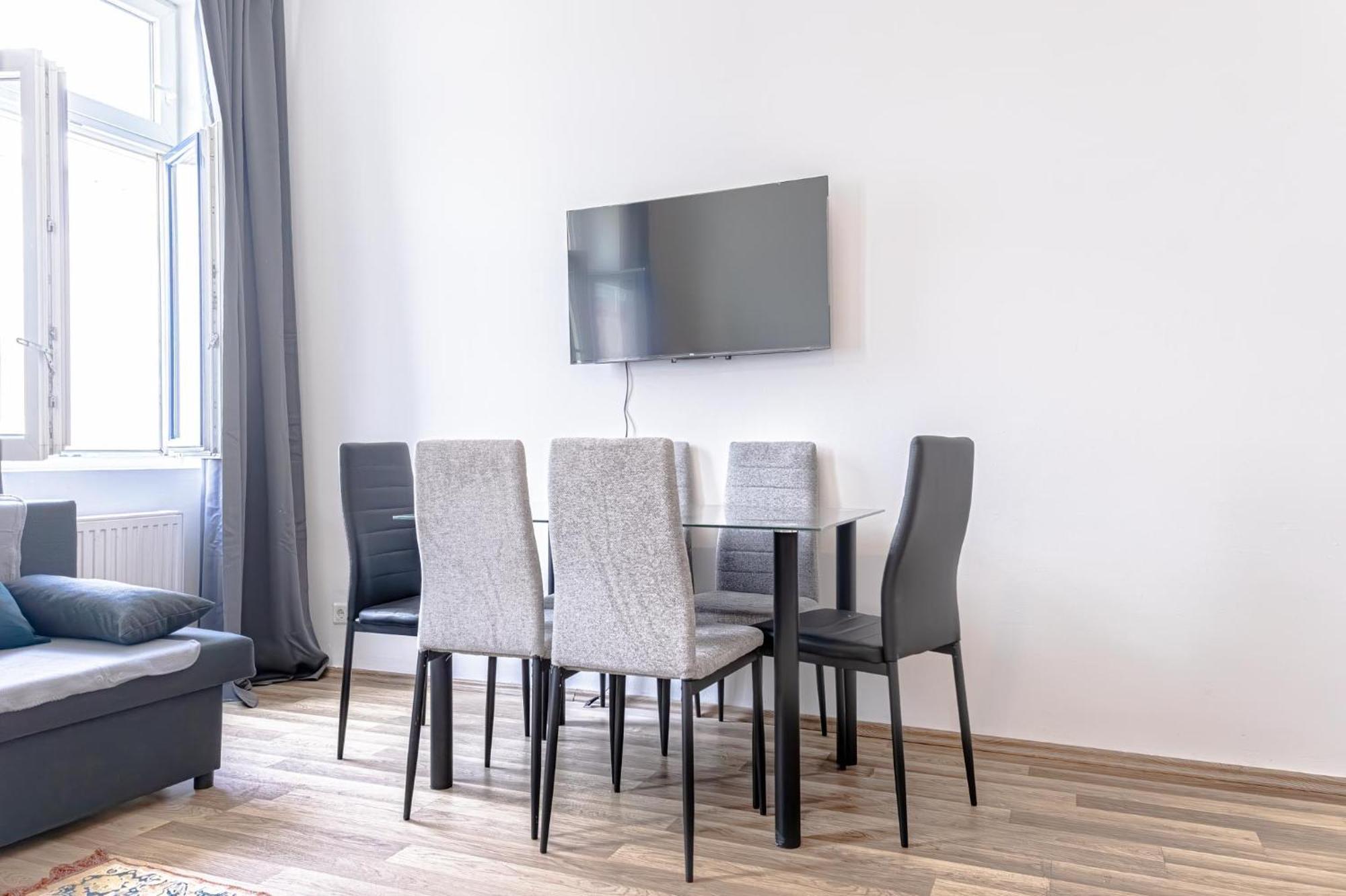 Explore Vienna 2Br And 1Lr Retreat Near Westbahnhof Εξωτερικό φωτογραφία