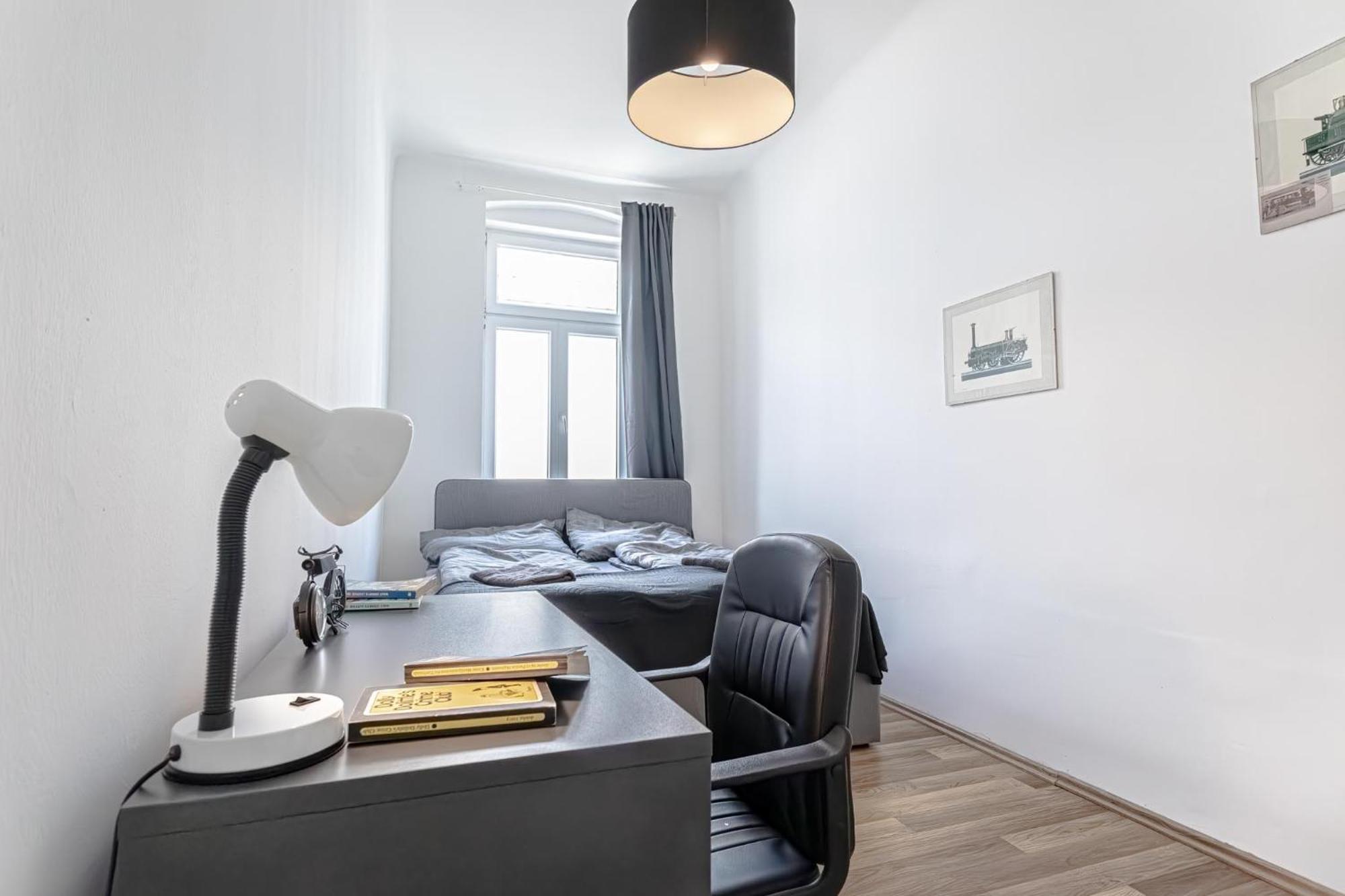 Explore Vienna 2Br And 1Lr Retreat Near Westbahnhof Εξωτερικό φωτογραφία
